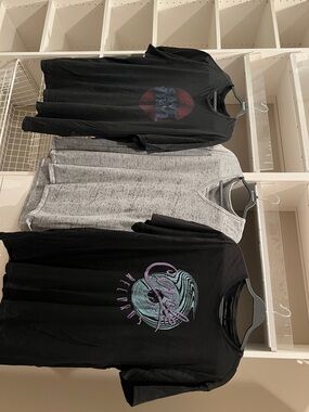 John Varvatos tahirts (xxl)